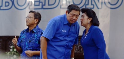 Kenapa SBY Baru Bereaksi Setelah Istrinya Ikut Disadap Australia?