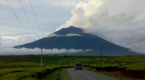 GoRiau Aktivitas Kegempaan Meningkat, Gunung Kerinci Berstatus Waspada