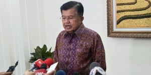 GoRiau Golkar Cabut Dukungan ke Emil, JK Berikan Kritikan Pedas