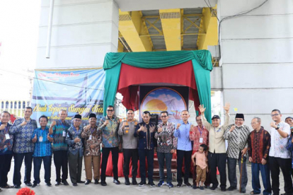 GoRiau Pj Wali Kota Silaturahmi dengan Keluarga Besar Anak Tepian Sungai Siak Boom Caltex Lama