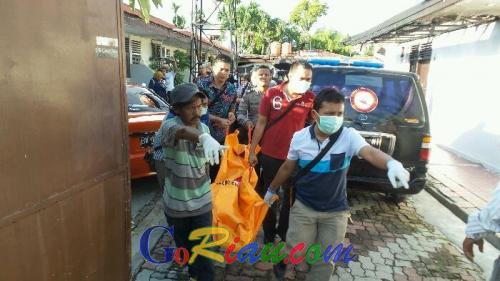 Seorang Notaris Ditemukan Tewas Tergeletak di Kamarnya Gegerkan Warga Jalan Thamrin Pekanbaru