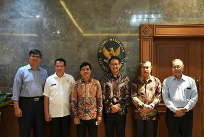 GoRiau Usia Ditemui Gubernur, Menkes Turunkan Tim Tinjau Lahan RS Pusat Otak dan Jantung di Riau