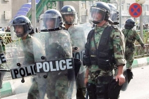 GoRiau Bentrok dengan Demonstran, 5 Polisi Tewas