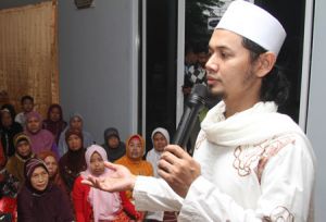 GoRiau Ustaz Guntur Bumi Dituduh Setubuhi Pasiennya R 3 Kali