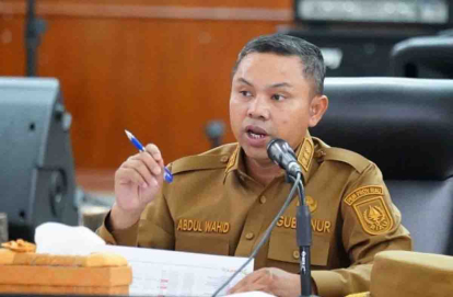 GoRiau Gubernur Riau Dorong Adanya Inovasi Penagihan Pajak Kendaraan untuk Optimalkan PAD