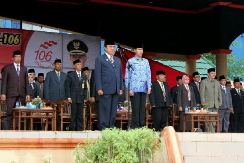 Walau Gerimis, Upacara Harkitnas di Inhil Tetap Penuh Semangat