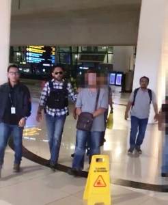 GoRiau Dituduh Ajak Makar, Seorang Pilot Ditangkap di Surabaya