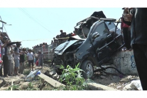 GoRiau Hendak Kunjungi Kakek, Satu Keluarga Tewas Ditabrak Kereta Api