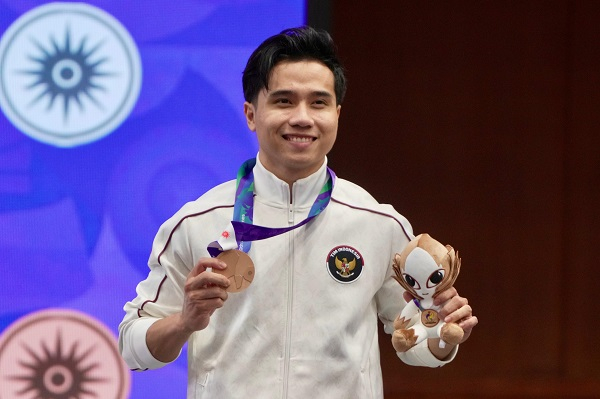 Hanya Selisih 0,003 Poin, Seraf Naro Sumbang Perunggu, Medali Pertama Indonesia