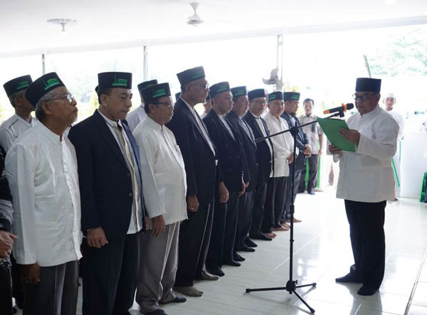 Wagubri Lantik DPW Ittihadul Muballighin Provinsi Riau