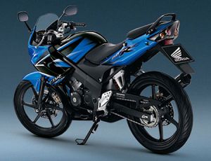 GoRiau Honda Segarkan Tampilan CB150R StreetFire