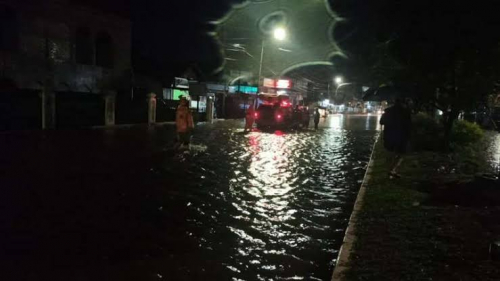 Bukittinggi Banjir, Ketinggian Air Capai 2 Meter, Jalur Lintas Padang-Medan Lumpuh