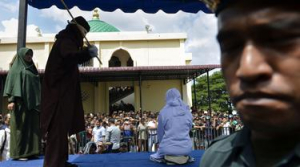 GoRiau Terbukti Mesum di Hotel, Ibu Kepala Sekolah dan Wakilnya Divonis 30 Kali Cambuk