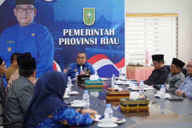 Gubri Edy Natar Nasution Berharap KDEKS Riau Edukasi Ekonomi Syariah ke Seluruh Masyarakat