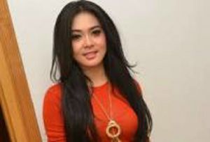 GoRiau Artis Syahrini Terseret Kasus Abraham Samad