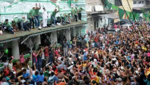 GoRiau Rayakan Maulid Sahul Hamid, Masyarakat Muslim India-Padang Tebarkan 3 Ton Gula Pasir
