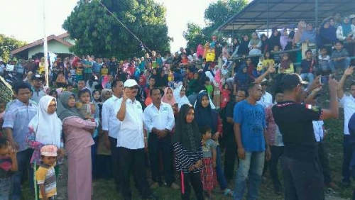 Kampanye di Desa Tanjung Belit, Warga Antusias Sambut Kedatangan Firdaus