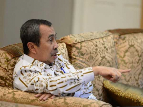 Antisipasi Penyebaran Corona, Riau <i>Lockdown </i>dari Negara Tetangga