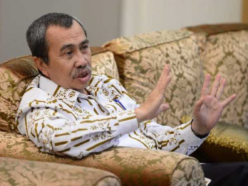 Gubernur Riau: Belum Ada Wacana <i>Lockdown</i> Antar Provinsi