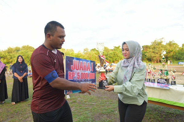 Nusantara FC Raih Juara 1 Open Turnamen Mini Soccer Piala Kepala Desa Salo