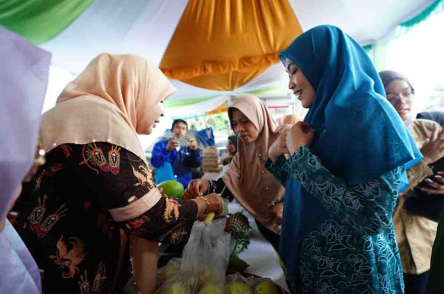 Kios Pangan Dumai Diserbu Warga, Harga Sembako Lebih Bersahabat