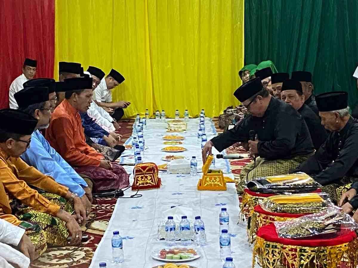 GoRiau - LAMR Meminang Kajati Untuk Gelar Adat