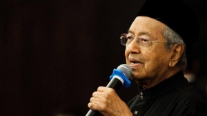 GoRiau Mahathir Sebut Utang Malaysia Membengkak karena Korupsi Rezim Najib Razak