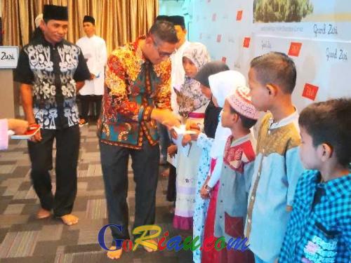 Sambut Ramadan dan Pererat Tali Persaudaraan, Hotel Grand Zuri Dumai Bukber dengan Anak Yatim Piatu