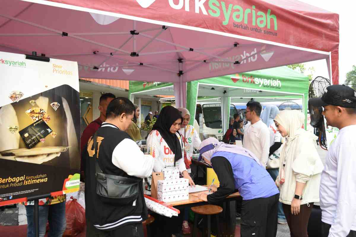 BRK Syariah Hadir Meriahkan Festival Ketan Talam Durian Terpanjang di Dunia, Dekatkan Layanan Perbankan kepada Masyarakat