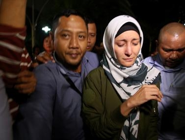 Foto; Begini Ekspresi Artis Inneke Koesherawati Usai Diperiksa KPK
