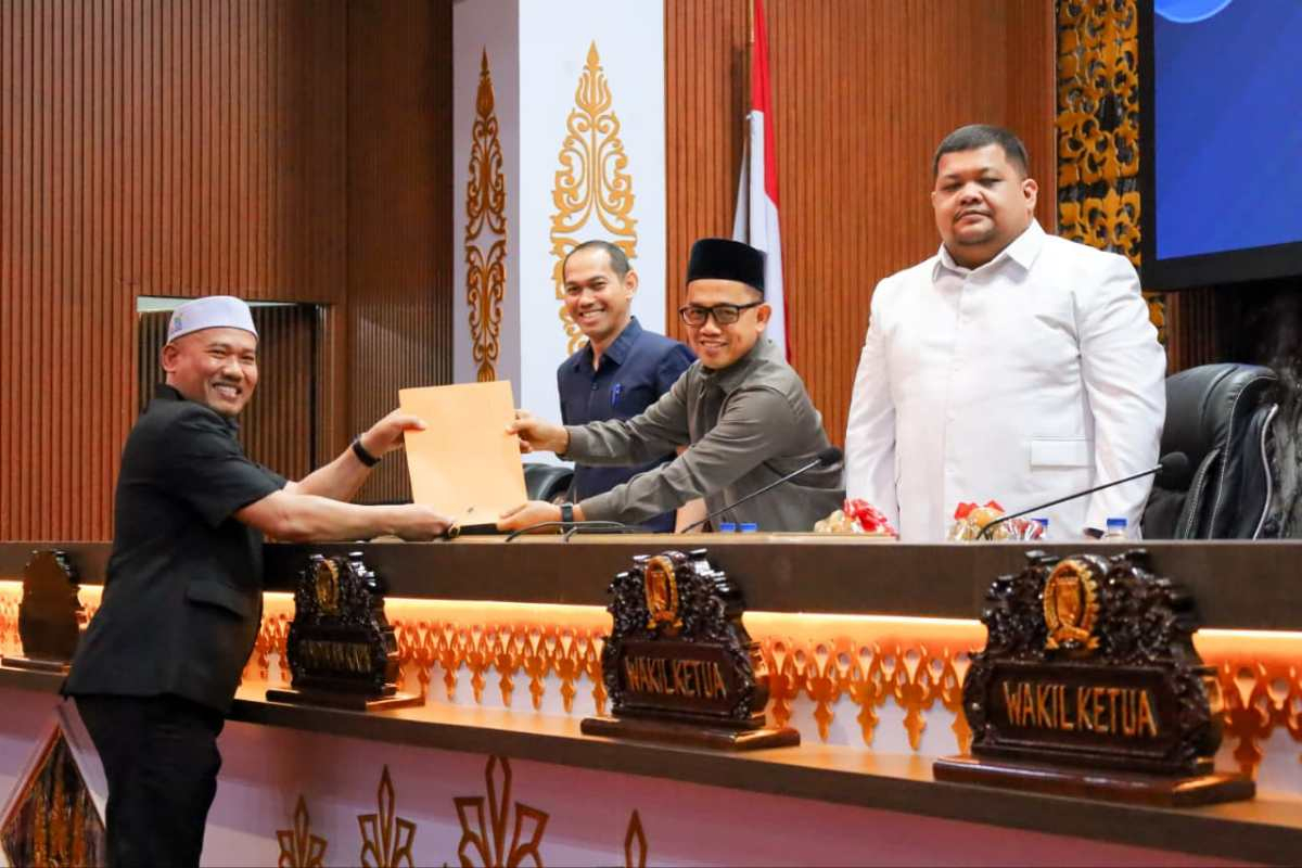 Pemkot Pekanbaru Terima Masukan 8 Fraksi DPRD Terkait Pengelolaan APBD