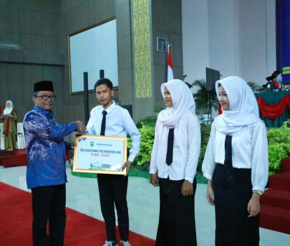 GoRiau Raih Beasiswa, 20 Orang Anak Siak Lulus Politeknik Caltex Riau
