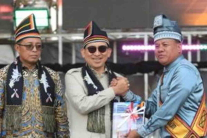 GoRiau Bupati Kuansing Usulkan Pembangunan Tribun Permanen dan Penetapan Kuansing sebagai KSPN untuk Dukung Festival Pacu Jalur
