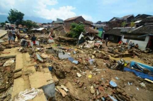GoRiau Korban Tewas Banjir Garut Jadi 21 Orang, 15 Belum Ditemukan