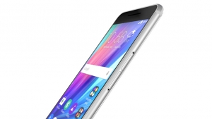 GoRiau Banyak Tragedi Baterai Hape Meledak, Penjualan Luna Smartphone Justru Meroket