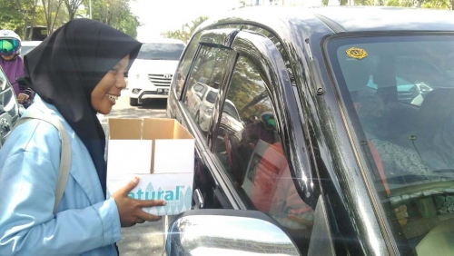 Mahasiswa Galang Dana untuk BNN Guna Test Urine Anggota DPRD Riau