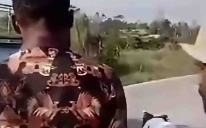 Dicap Intel oleh KKB, TNI Beberkan Fakta Keseharian Korban Penembakan