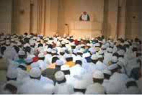 Malaysia Akan Penjarakan Muslim yang Tidak Salat Jumat