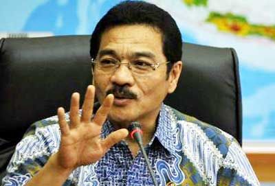 Horeee, Mulai 1 Januari 2014, Urus KTP, KK & Akta Kelahiran Gratis