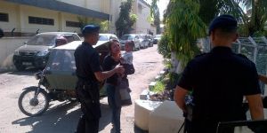 GoRiau Baru Datang dari Pekanbaru, Istri Brimob yang Tewas Ditikam Anggota TNI Histeris