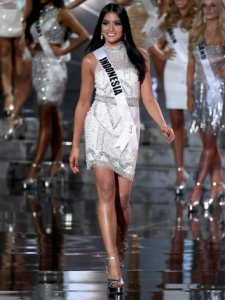 GoRiau Puteri Indonesia Anindya Kusuma Putri Masuk 15 Besar Ajang Miss Universe 2015