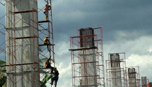 GoRiau Pekerja Lokal Tak Terserap Proyek Infrastruktur, Diduga Buruh China Penyebabnya