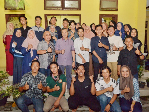 Bertemu Mahasiswa Riau di Yogyakarta, Gubri Syamsuar: Jangan Malu Menjadi Melayu, Terus Ukir Prestasi