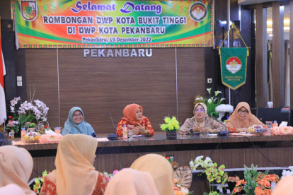 GoRiau DWP Pekanbaru Berbagi Ilmu dengan DWP Bukittinggi