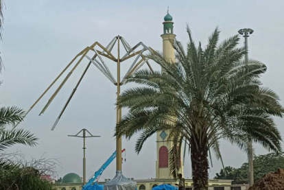 GoRiau Kontraktor yak Bisa Menjamin, Pembangunan Payung Elektrik Masjid Raya Annur Riau tak Selesai Tahun Ini