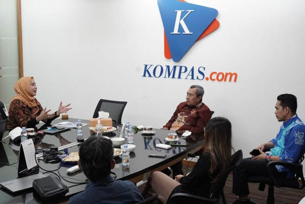 Tampil di Program Podcast Nusaraya Kompas.com, Gubri Syamsuar Banggakan Keunggulan Riau
