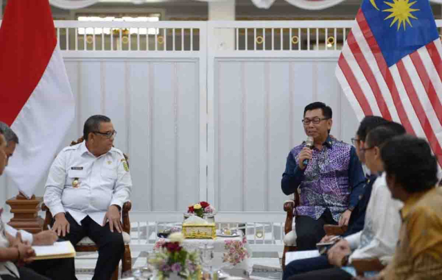 Jumpa Wamenlu Malaysia, Gubernur Edy Nasution Promosikan Wisata di Riau