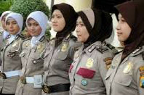 Alhamdulillah, Mulai Pekan Depan Polwan Dibolehkan Berjilbab