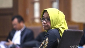 GoRiau Kasus Suap PLTU Riau-1, Eni Saragih Duga Dirut PLN Terima Fee dari Kotjo