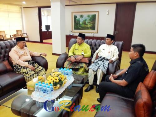 Wagubri Edy Nasution Koordinasi Penghematan Penggunaan AC dan Lampu di Kantor Gubernur